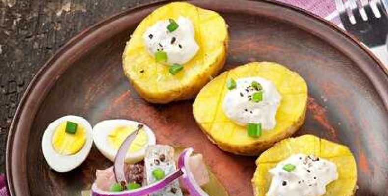 Рецепт вкусного сала в духовке с картошкой — простой и аппетитный способ приготовления