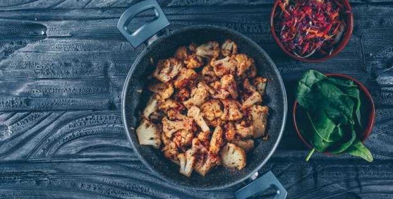 Рецепт куриной печени на сковороде с луком быстро и вкусно