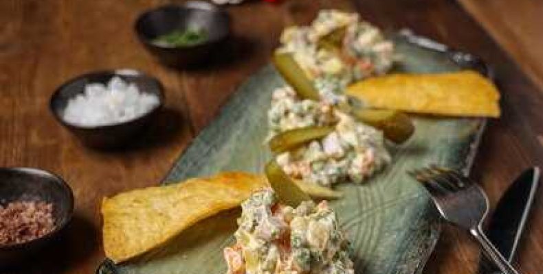 Простой и вкусный рецепт приготовления хамсы с овощами и специями