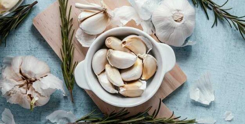 Как приготовить ароматный запеченный чеснок для пикантных блюд и закусок