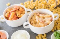 Вкусные рецепты макарон с сосисками для семейного ужина на любой вкус