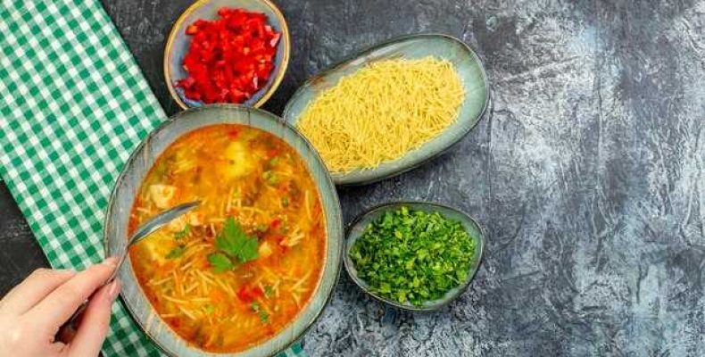 Как приготовить вкусный суп харчо с курицей и рисом по простому рецепту
