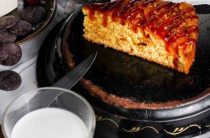 Рецепт пышной творожной запеканки с манкой в духовке простой и вкусный