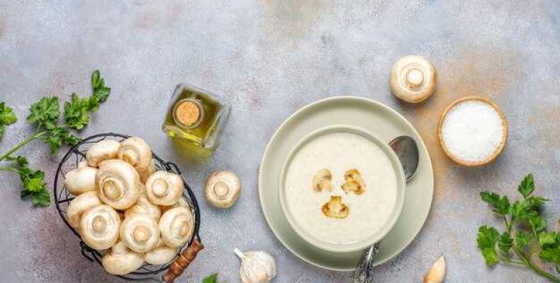 Вкусные блюда из маринованных шампиньонов — простые рецепты на каждый день