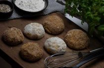 Вкусные котлеты с черным хлебом — пошаговый рецепт с фаршем