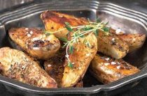 Вкусные отбивные из мяса с картошкой в духовке — простой рецепт