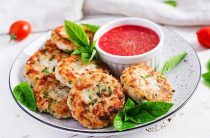 Вкусные рубленные котлетки из куриной грудки — простой рецепт