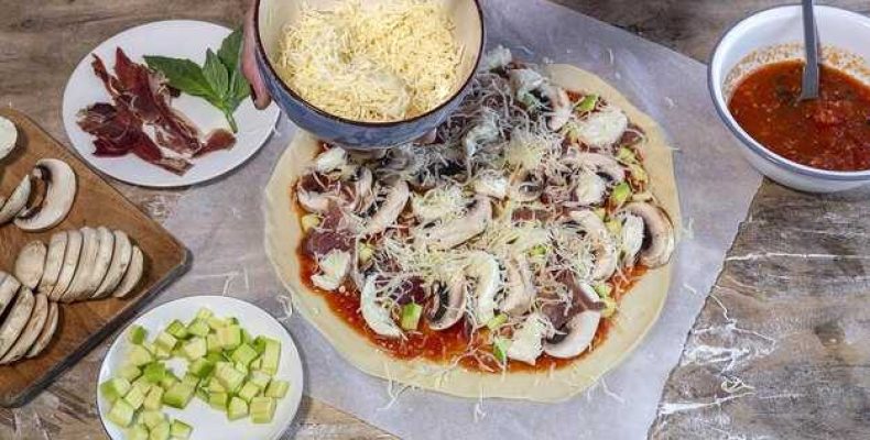 Вкусный рецепт начинки для лаваша с шампиньонами — легко и быстро!