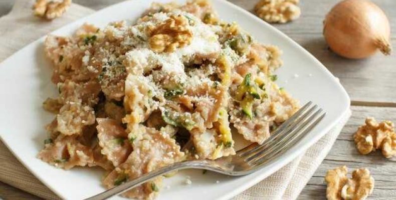 Вкусный рецепт пасты с грибами в сливочном соусе и курицей